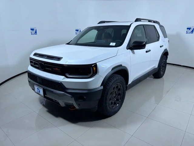 New 2026 PLATINUM WHITE Honda TrailSport Elite Blackout image 9