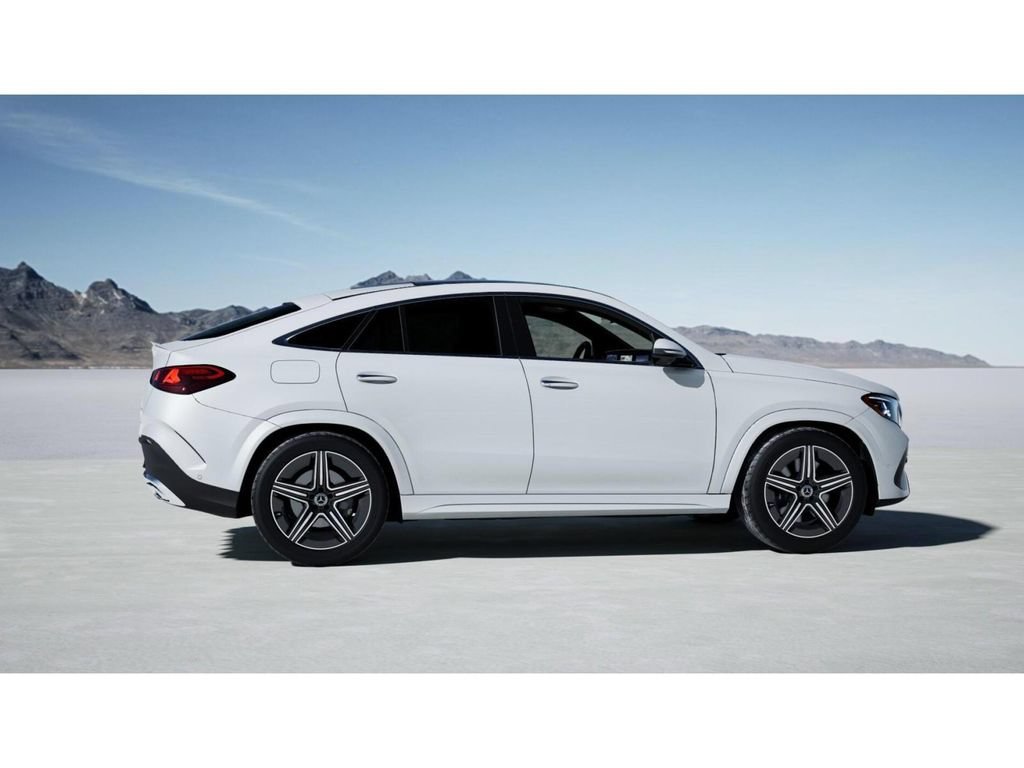 New 2027 MANUFAKTUR Moonlight White Metallic Mercedes-Benz GLE 450 Coupe image 91