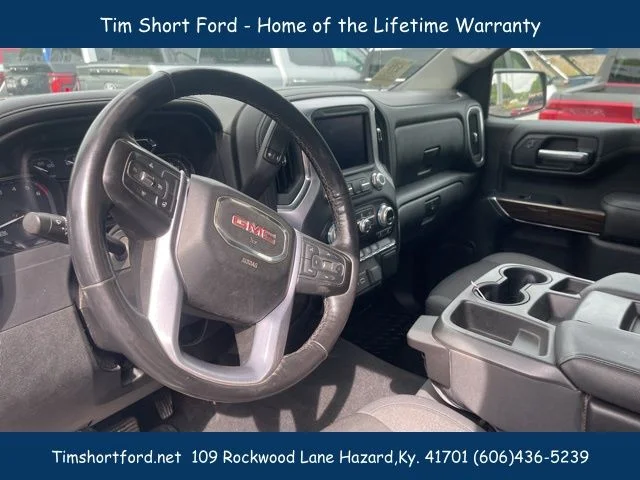 Used 2019 Silver GMC Elevation image 7