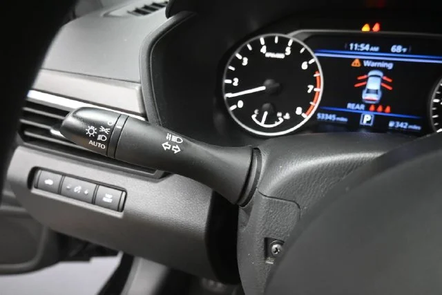 Used 2025 Black Nissan 2.5 SV image 18