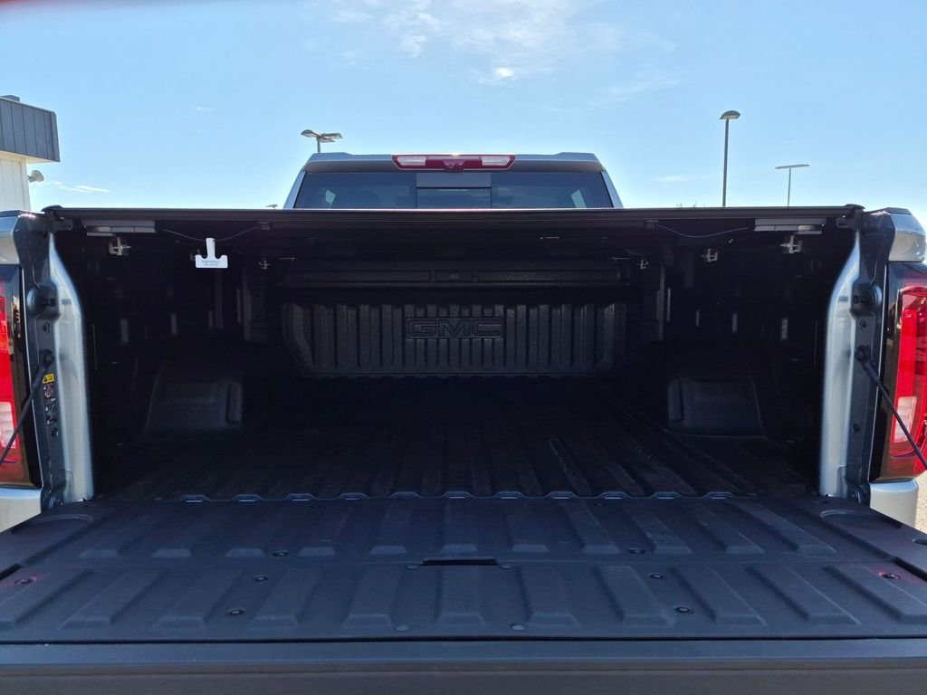 2026 GMC Sierra 1500 AT4 - Photo 6