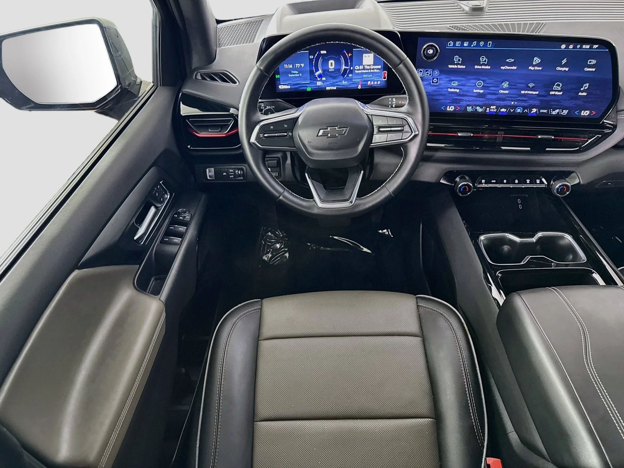 Used 2026 Black Chevrolet Trail Boss - Extended Range image 24