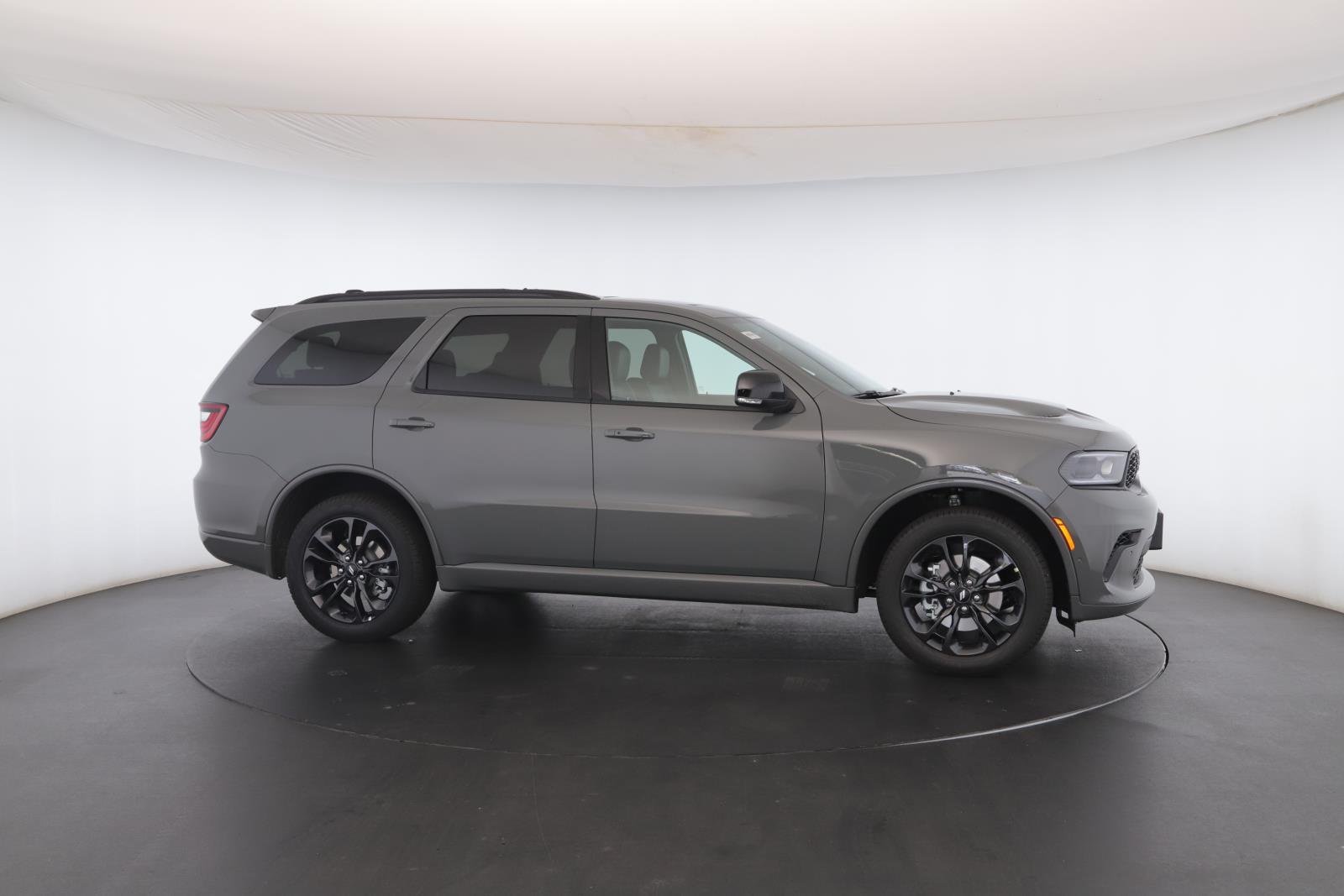 New 2026 Destroyer Gray Clear-Coat Exterior Paint Dodge GT Plus AWD image 32