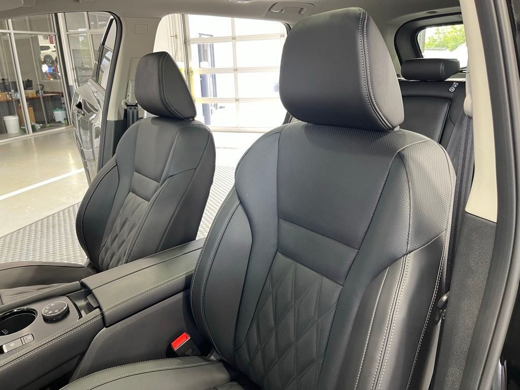 2026 Nissan Rogue Platinum - Photo 17