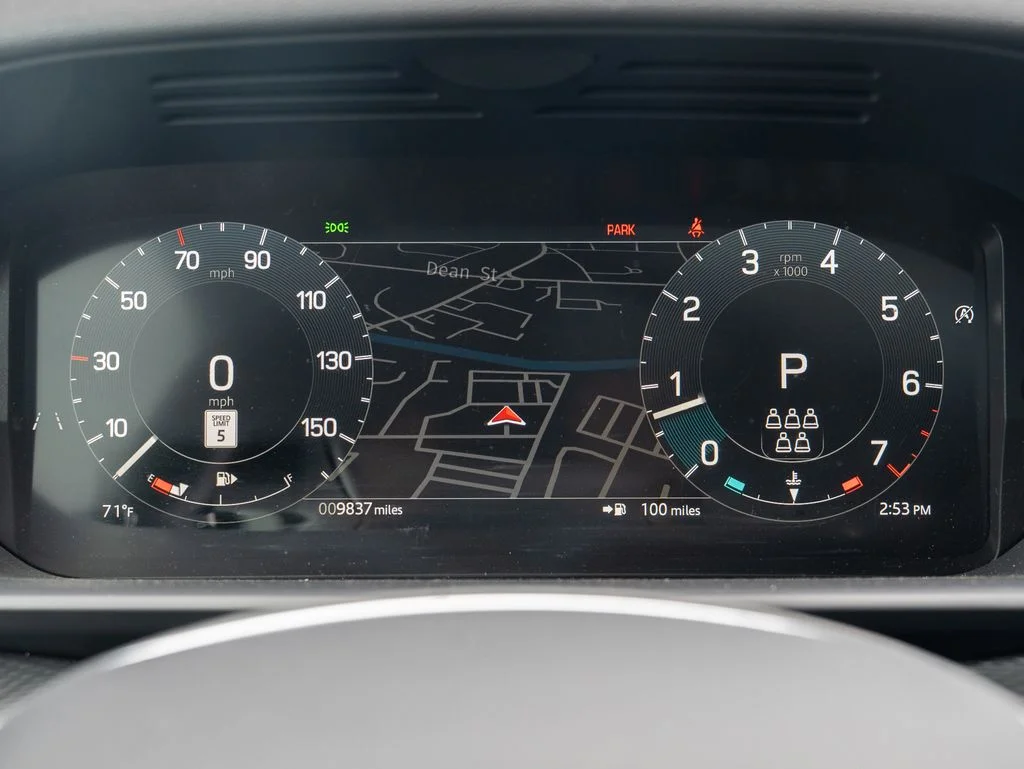 Used 2025 Gray Land Rover Dynamic SE image 14