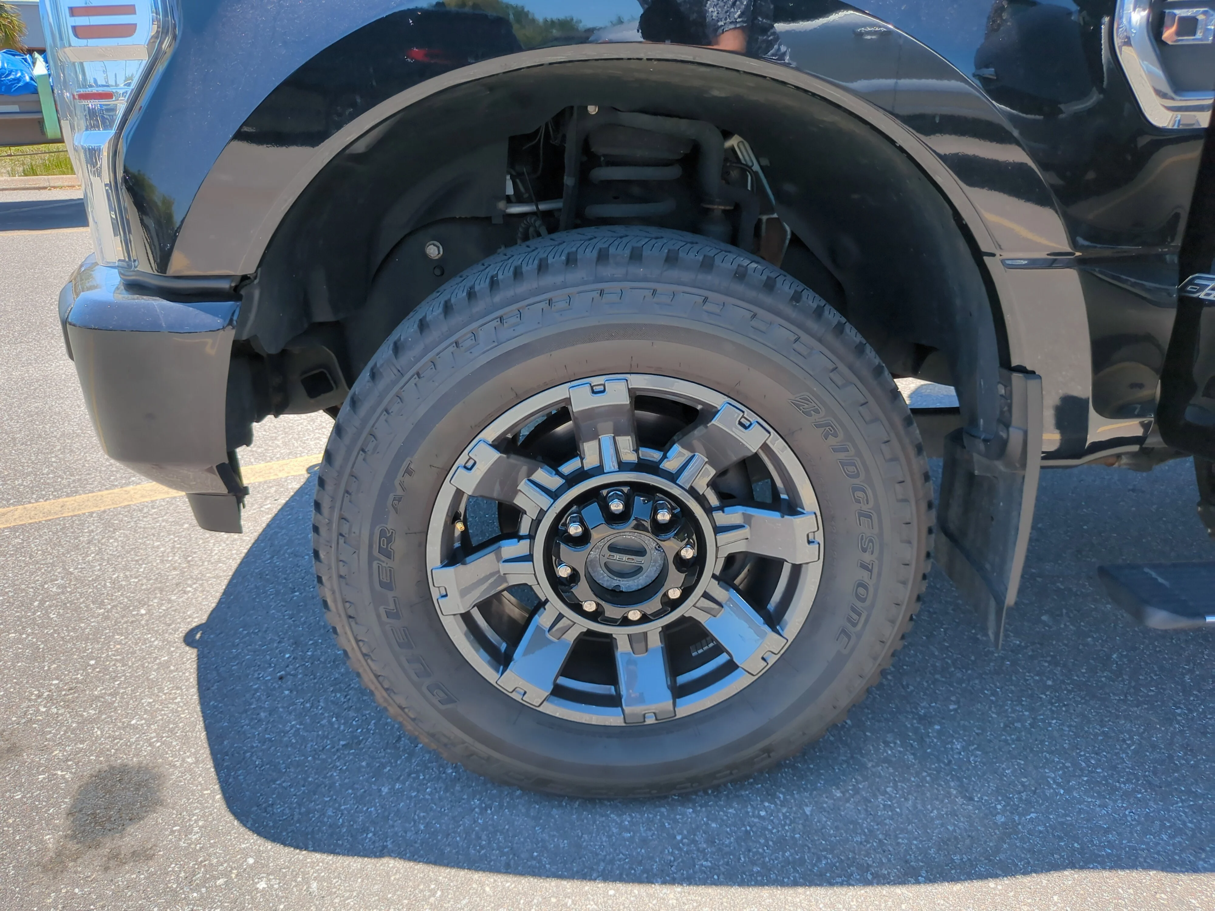 Used 2021 Agate Black Metallic Ford Platinum image 31
