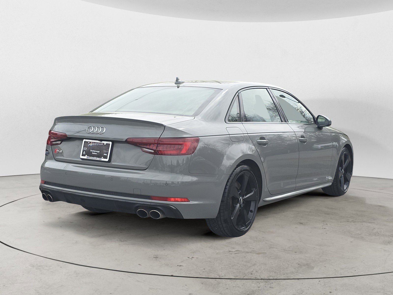 Used 2019 Gray Audi Premium Plus image 3
