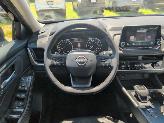 New 2026 Deep Ocean Blue Pearl Nissan SV image 12