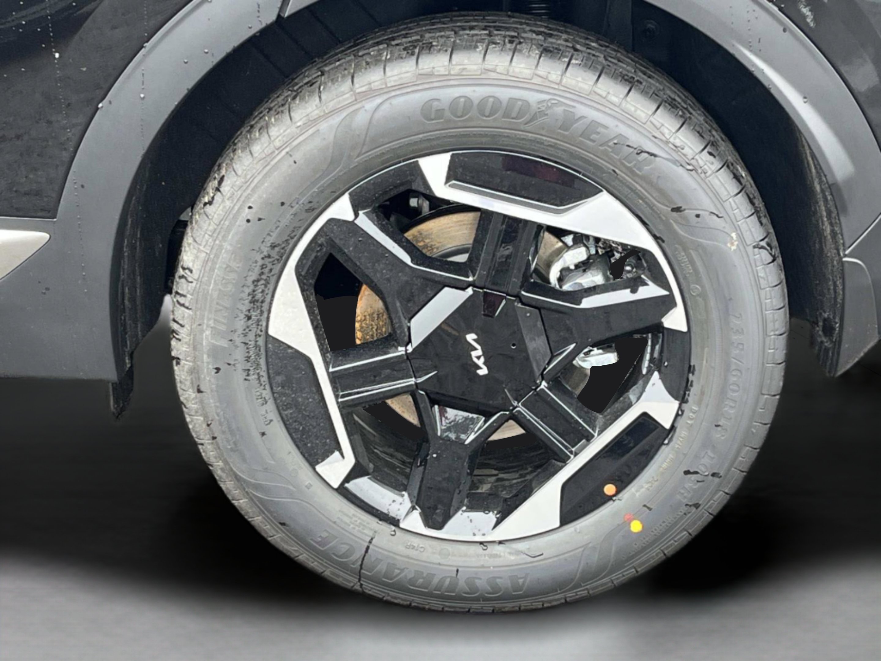 New 2026 Fusion Black Kia S image 11