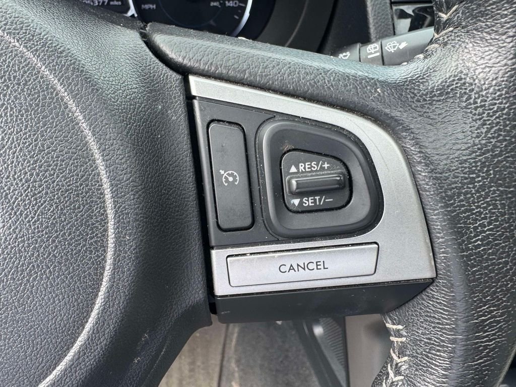 Used 2018 White Subaru 2.5i Limited image 21