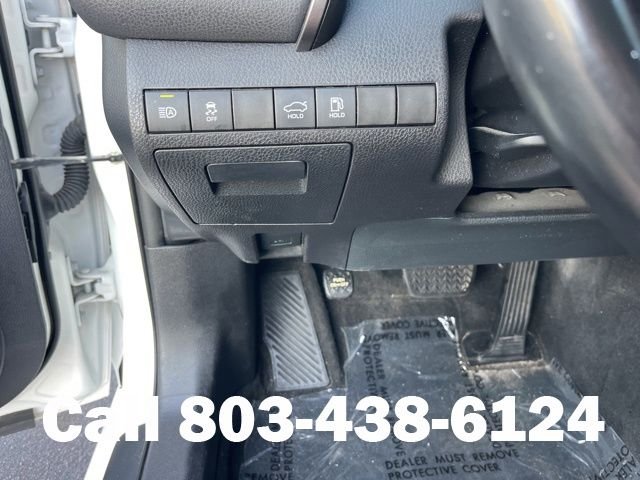 Used 2020 White Toyota SE image 22