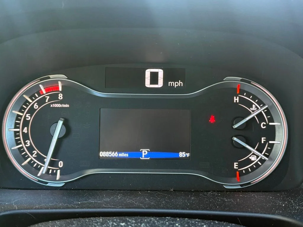 Used 2020 Obsidian Blue Pearl Honda RTL image 24