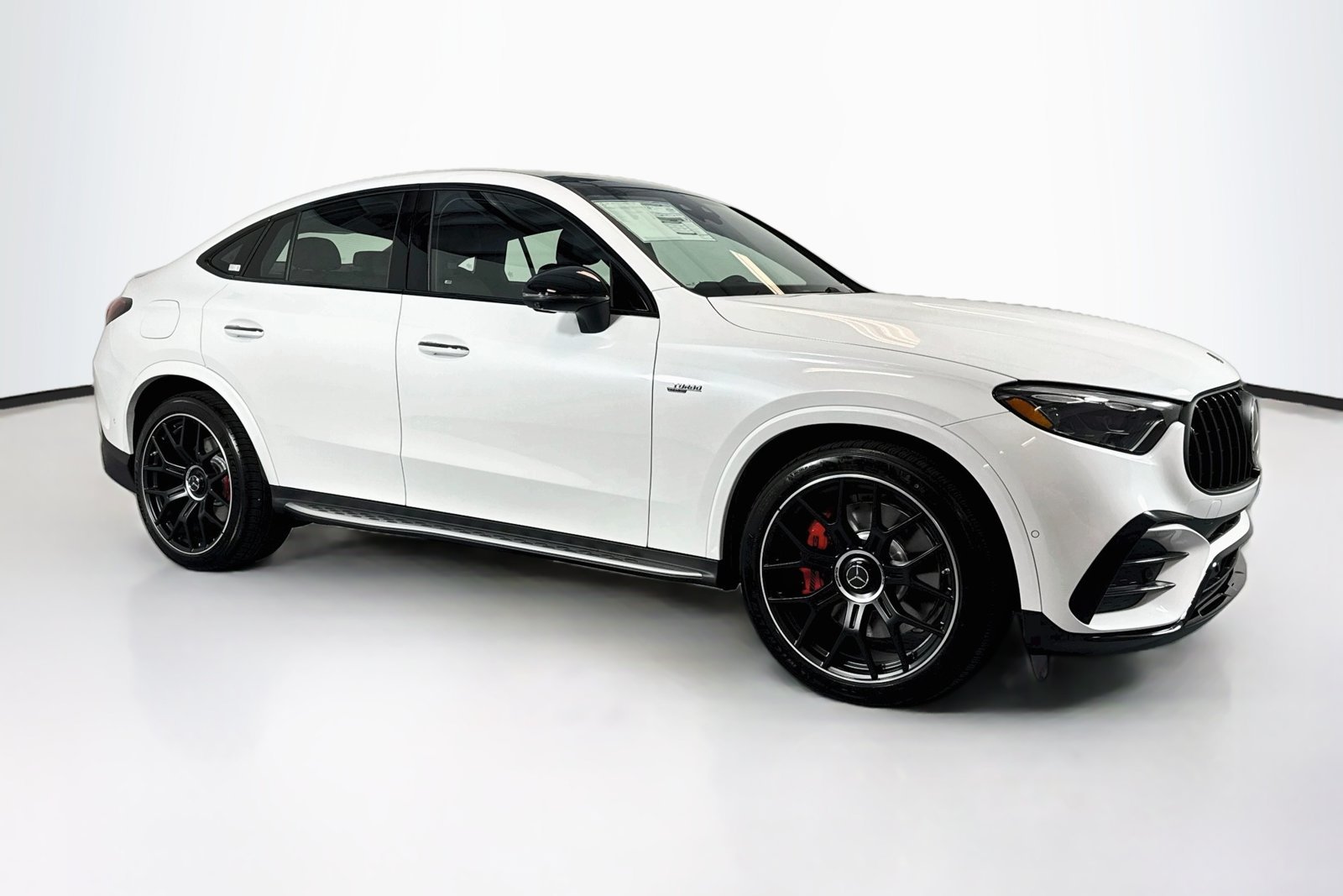 New 2027 MANUFAKTUR Moonlight White Metallic Mercedes-Benz AMG® GLC 53 image 3