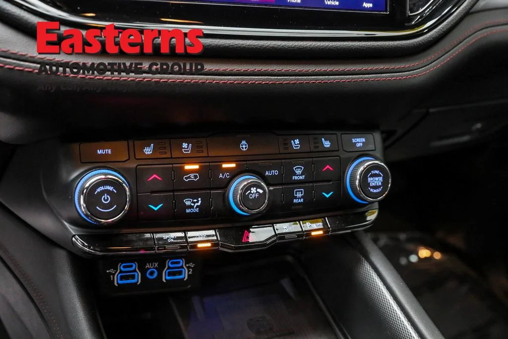 Used 2022 White Dodge R/T image 20