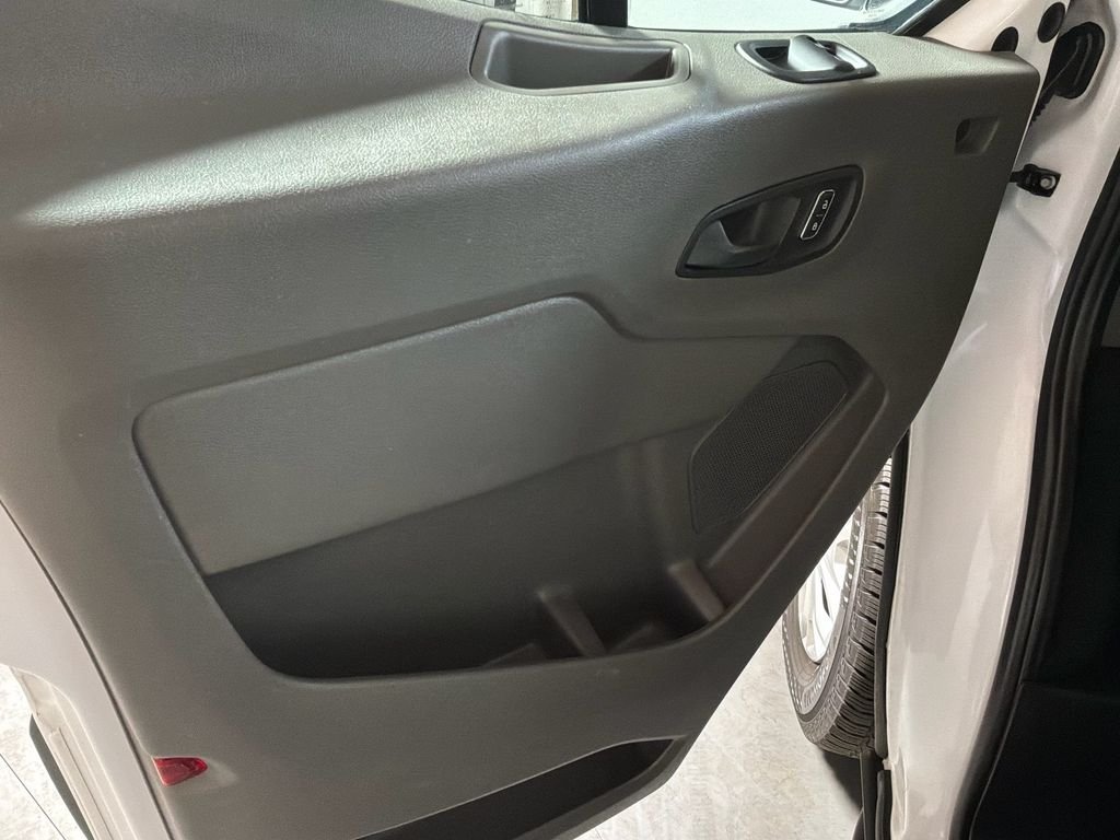 Used 2024 White Ford XLT image 13