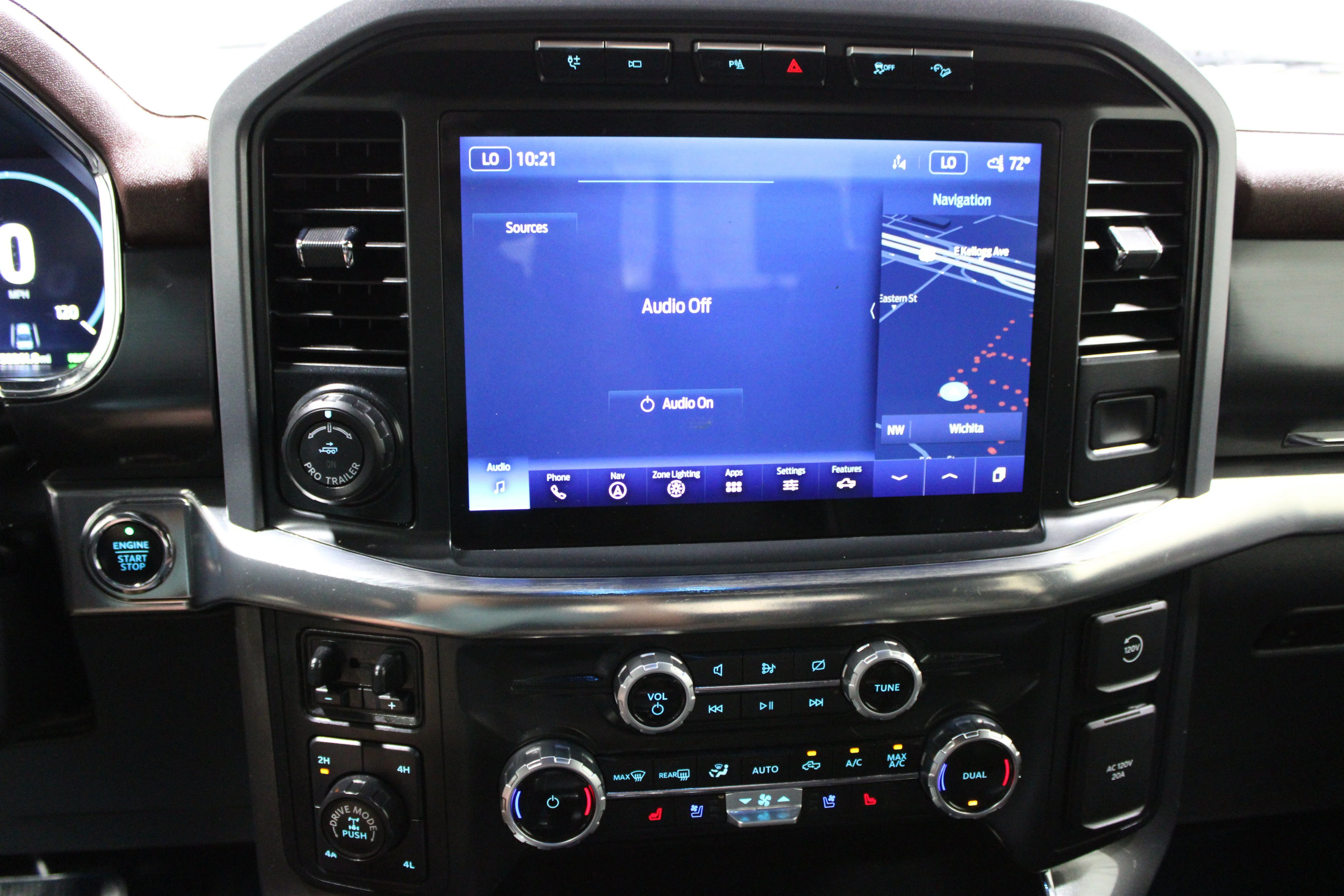 2023 Ford F-150 Lariat - Photo 14