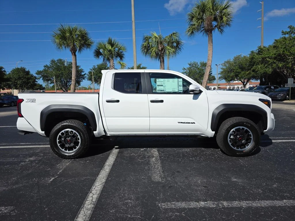 2026 Toyota Tacoma TRD Off Road - Photo 12