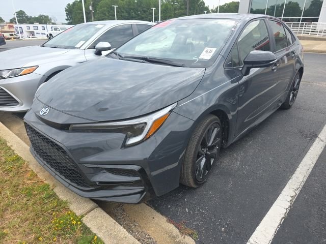 Certified Pre-Owned 2025 Toyota Corolla Hybrid SE FWD 4D Sedan