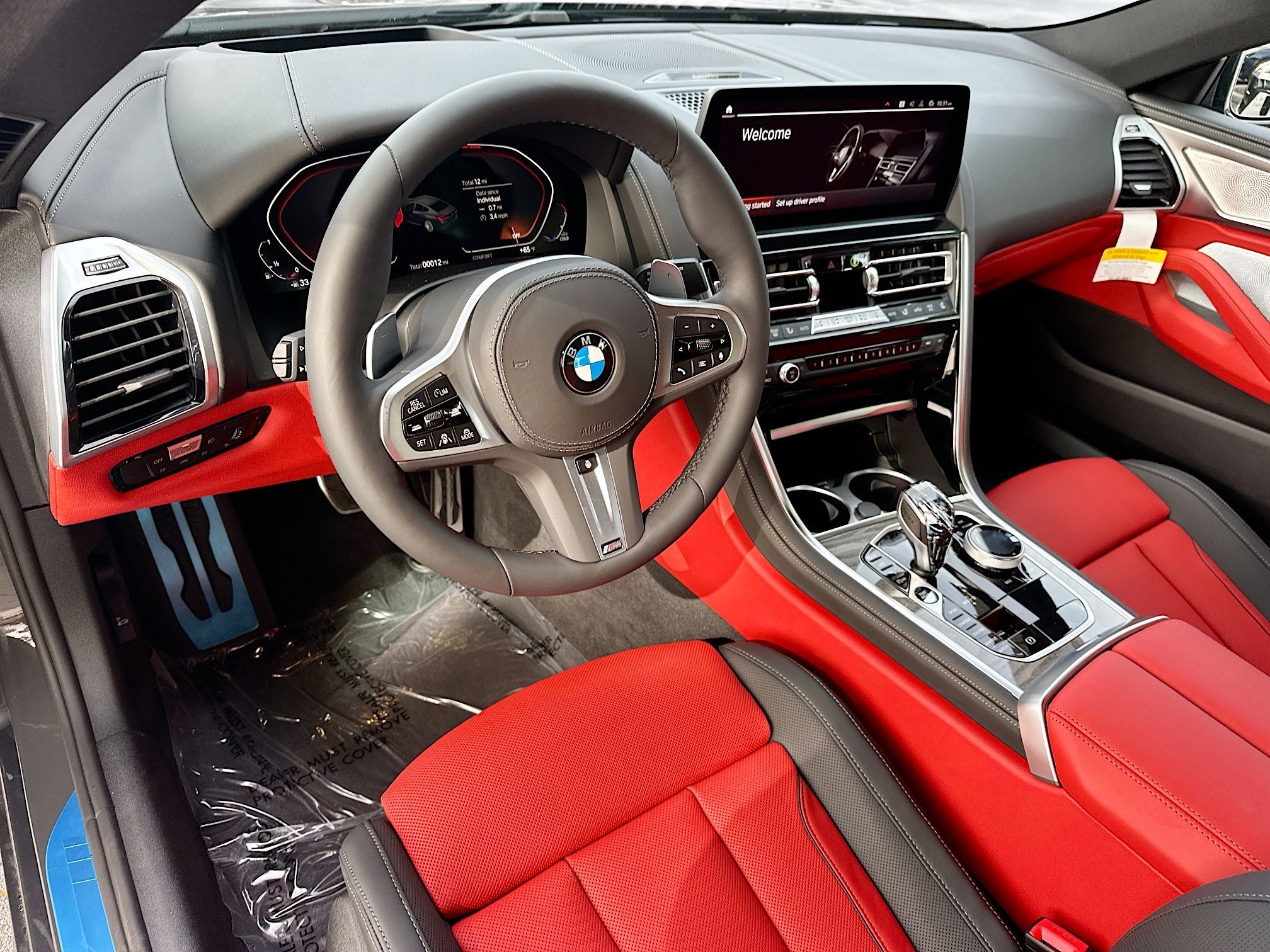2026 BMW 8 Series 840i - Photo 8