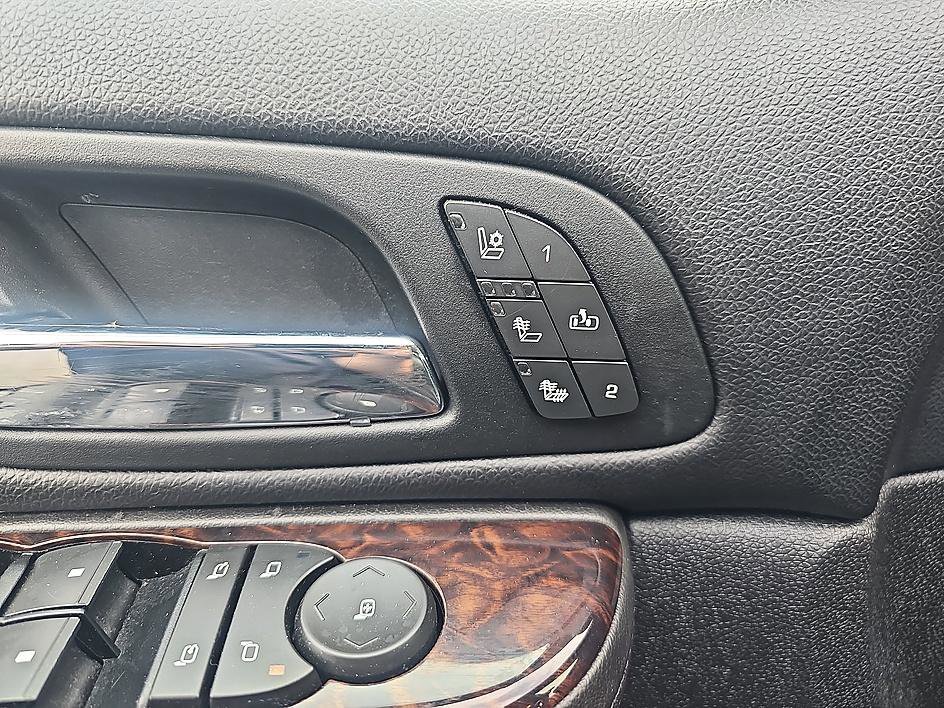 Used 2011 Carbon Black Metallic GMC Denali image 11