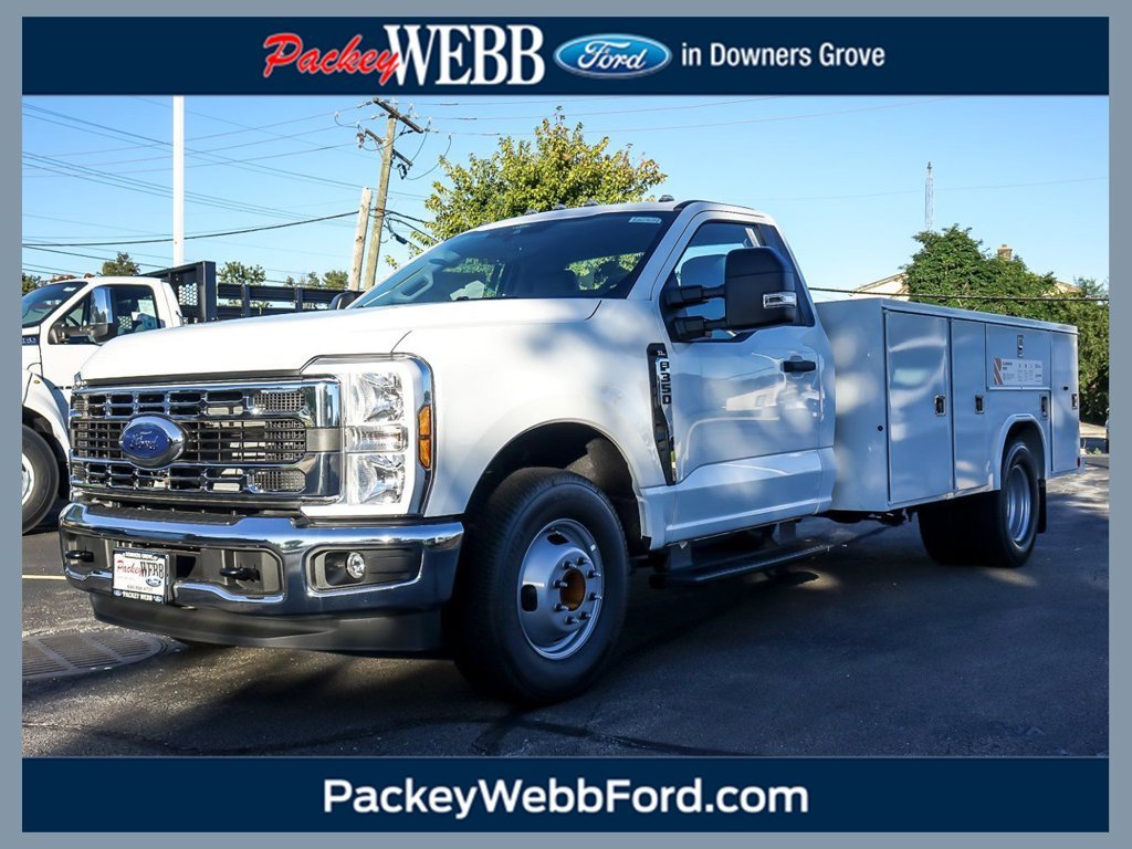 2026 Ford F-350 Super Duty Chassis Cab XL