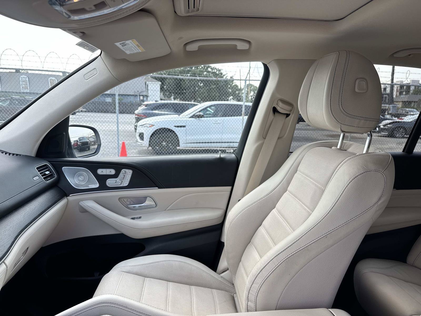 Used 2023 Silver Mercedes-Benz GLE 450 image 17