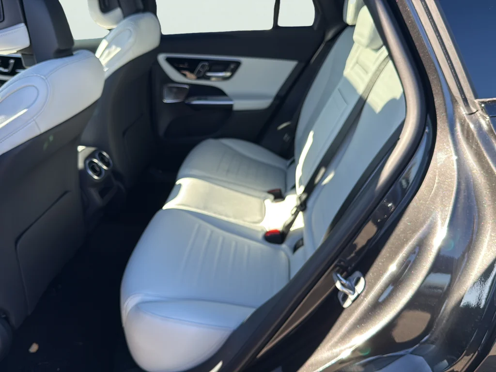 New 2026 Graphite Grey Metallic Mercedes-Benz GLC 300 image 20