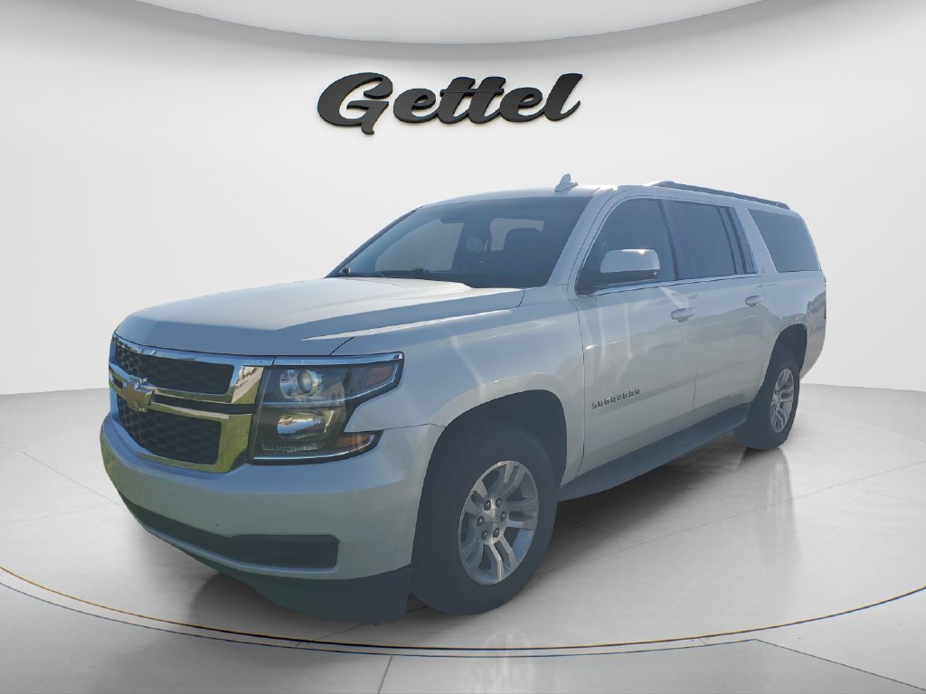 Used 2019 IRIDESCENT PEARL TRICOAT Chevrolet LT image 1
