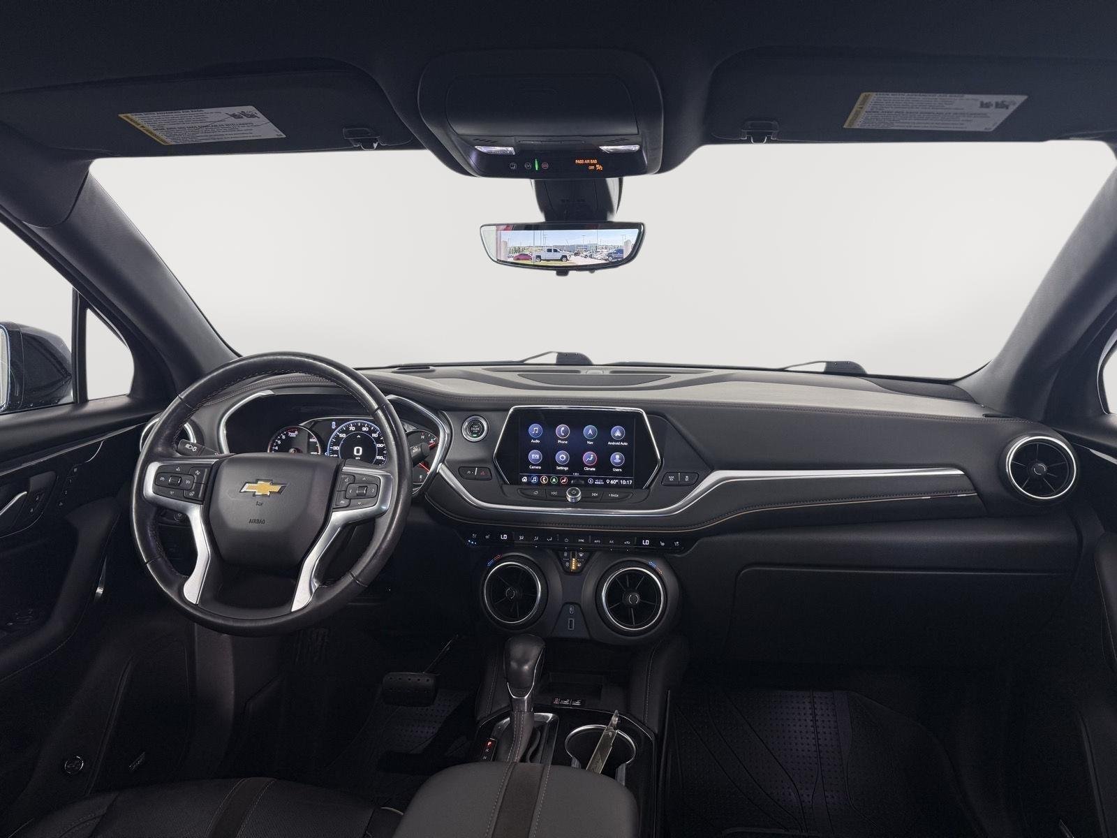 Used 2020 Midnight Blue Metallic Chevrolet Premier image 4
