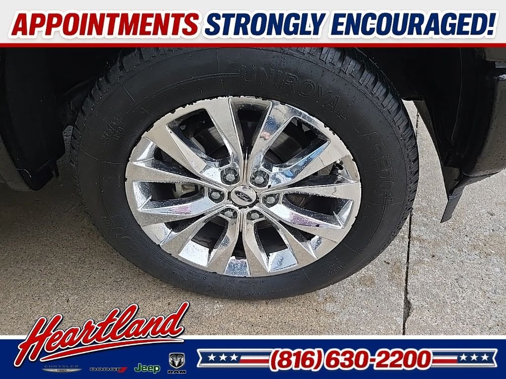 Used 2018 Black Ford Lariat image 37
