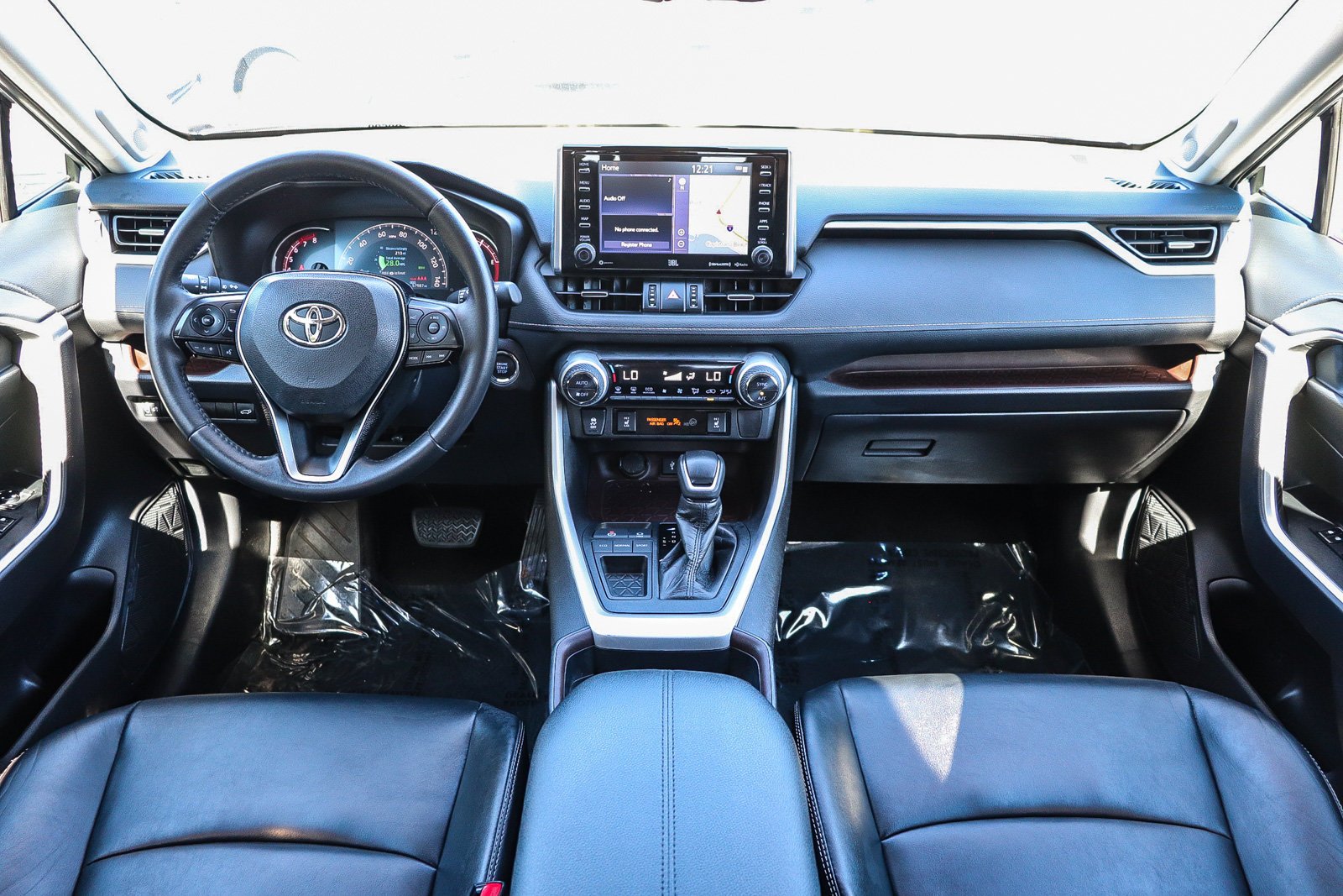 Certified Used 2020 Silver Toyota Limited image 13