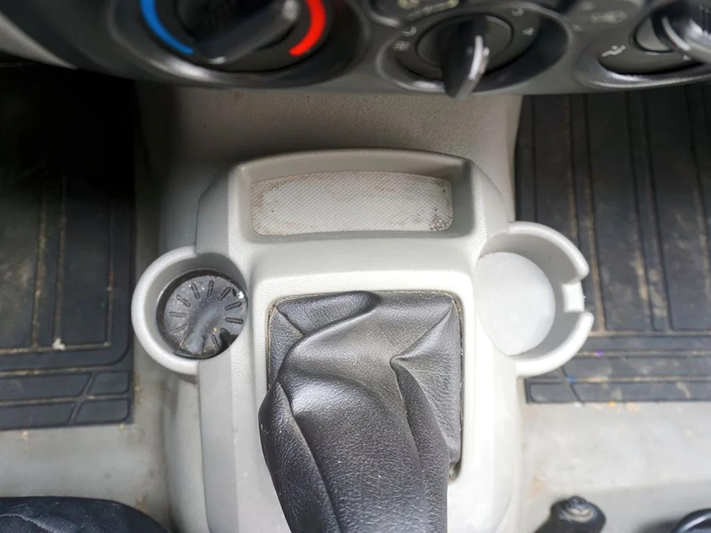 2006 Chevrolet Colorado LS - Photo 37