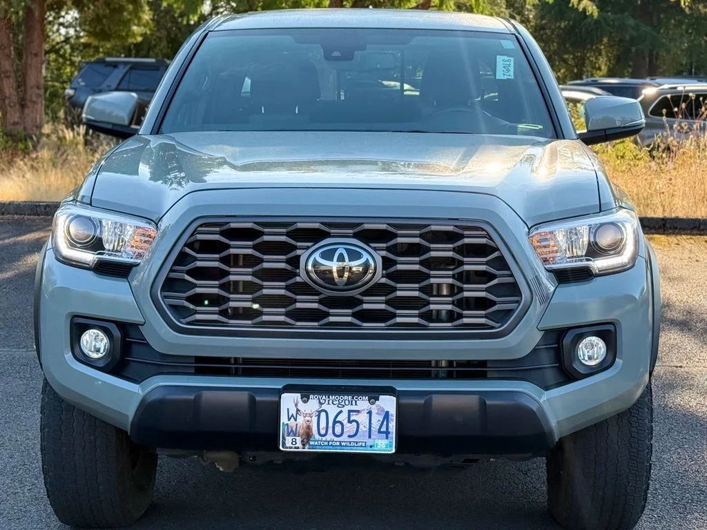 Certified Used 2022  Toyota TRD Off-Road image 8