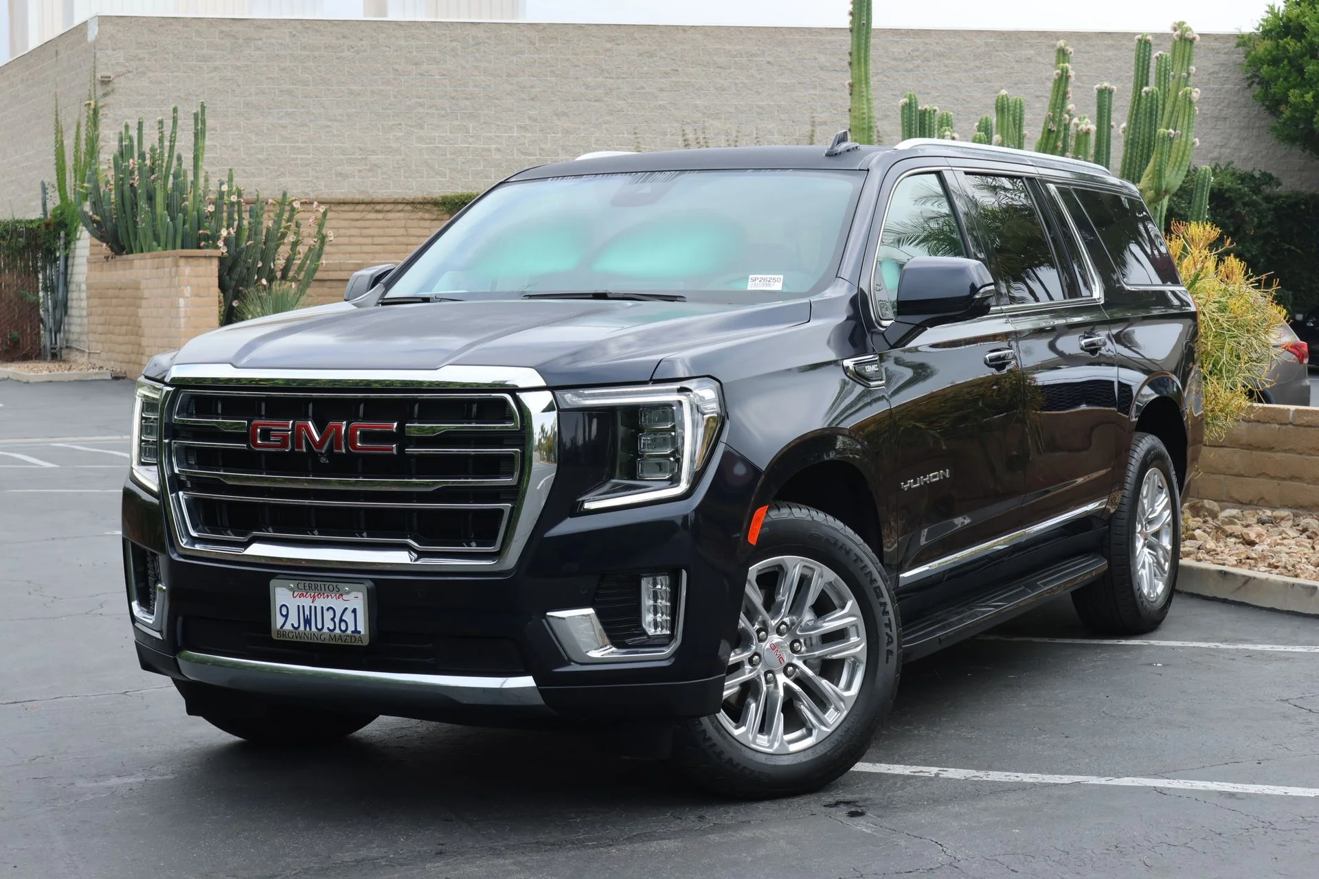 Used 2023 Blue GMC SLT image 1