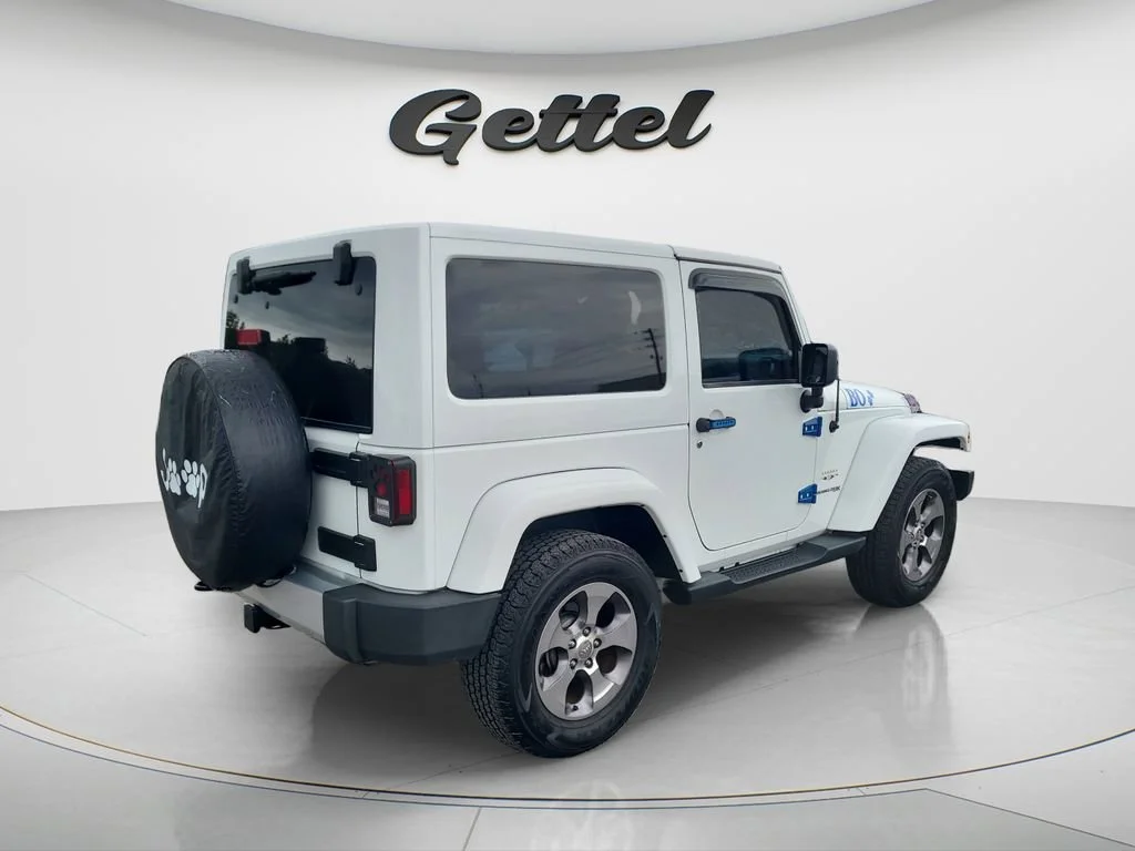 Used 2018 White Jeep Sahara 4x4 image 5