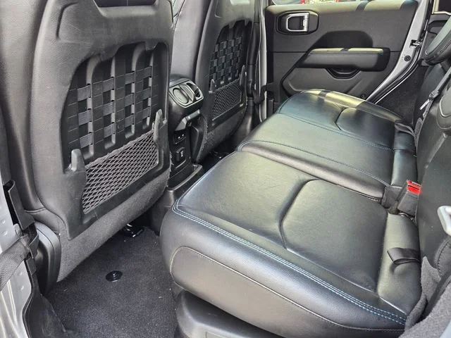 Used 2021 Silver Jeep Unlimited Rubicon 4xe image 12