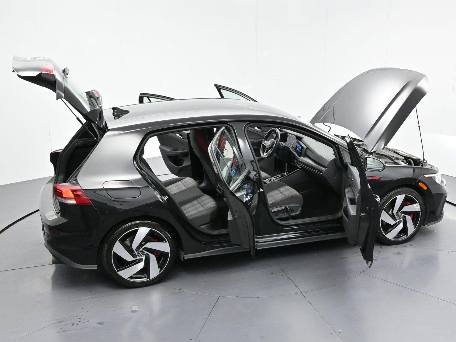 Used 2024 Mythos Black Metallic Volkswagen S image 40