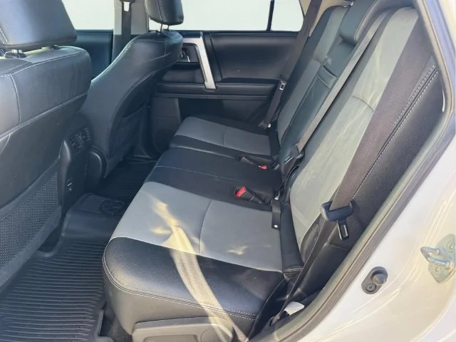 Used 2019 White Toyota SR5 Premium image 14