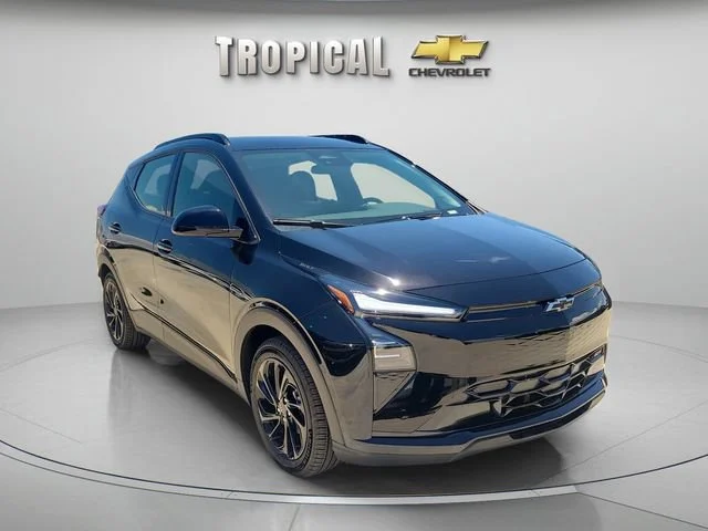 New 2027 Mosaic Black Metallic Chevrolet RS image 4