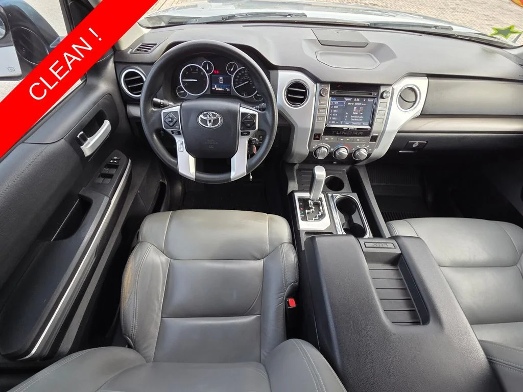 Used 2016 Silver Toyota SR5 image 6