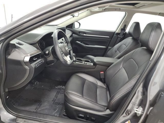 2024 Nissan Altima SL - Photo 16