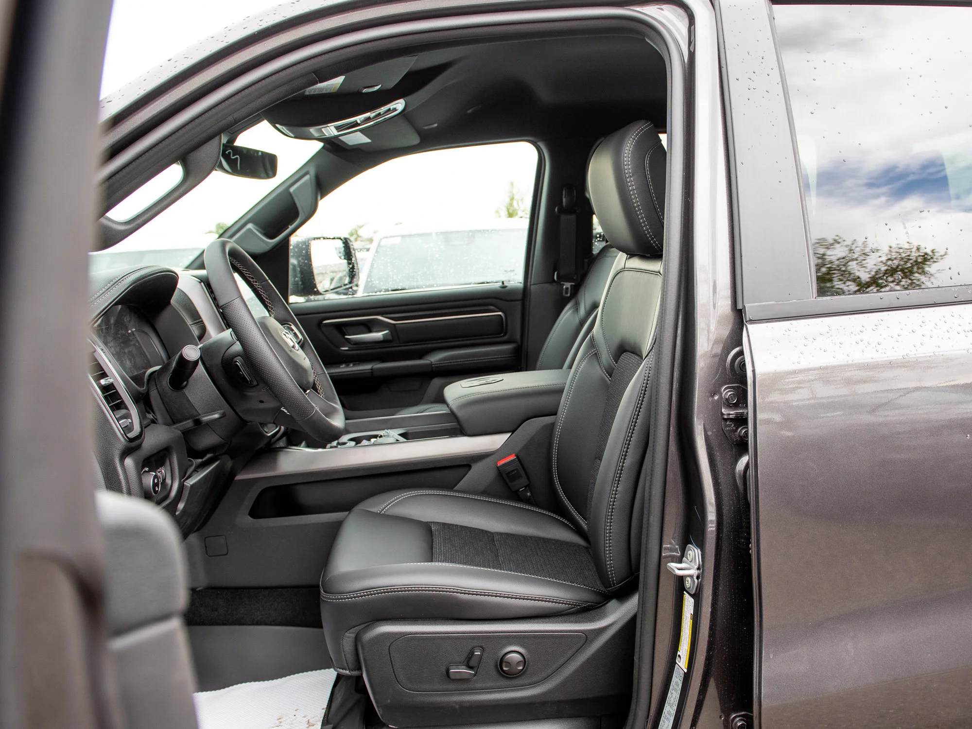 New 2026 Grey RAM Sport* image 20