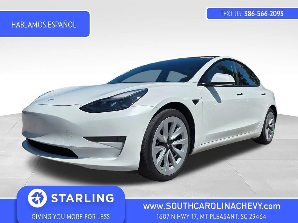 2022 Tesla Model 3 Standard Range Plus's photo