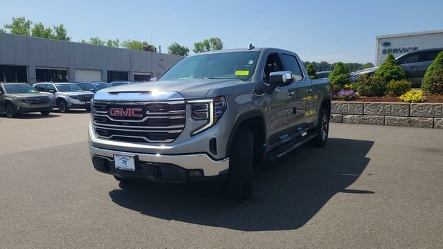 2026 GMC Sierra 1500 SLT - Photo 3