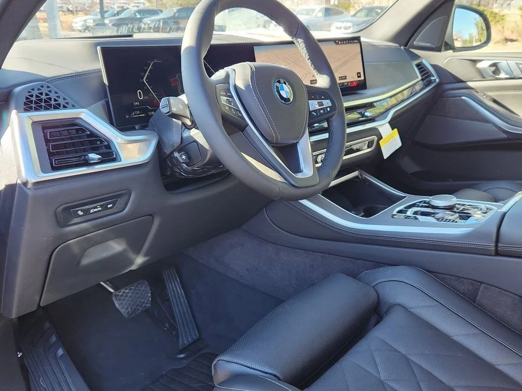 Used 2026 Skyscraper Grey Metallic BMW xDrive50e image 10