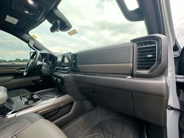 Used 2025 Gray Chevrolet ZR2 image 32