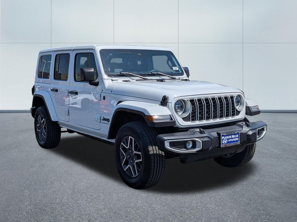 2025 Jeep Wrangler 4-Door Sahara - Photo 9