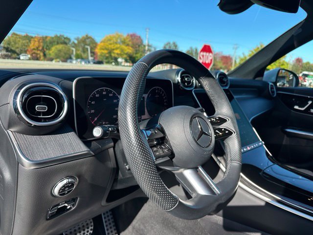 Certified Used 2025 White Mercedes-Benz GLC 350e image 17
