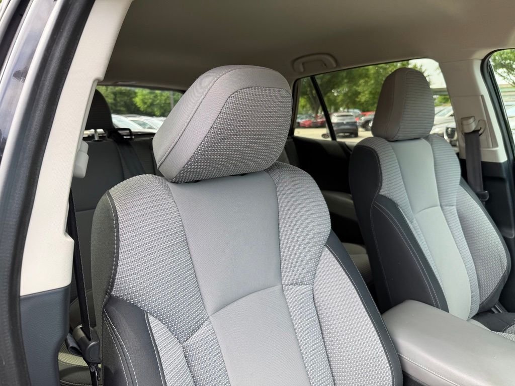 Used 2020 Black Subaru Premium image 29