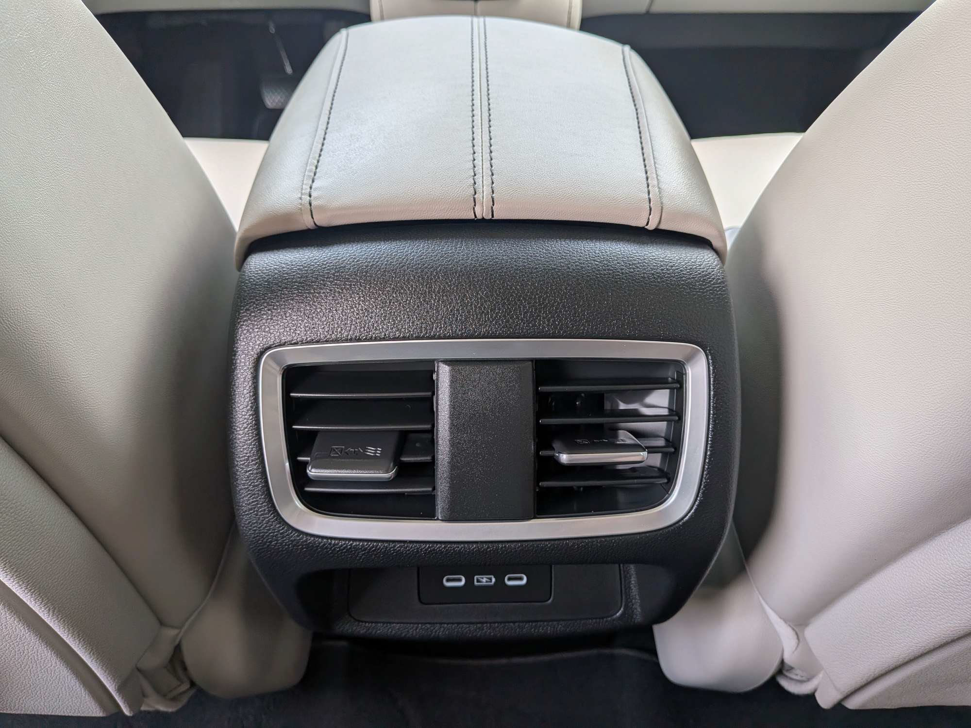 Certified Used 2026 Platinum White Pearl Acura Technology Package image 51